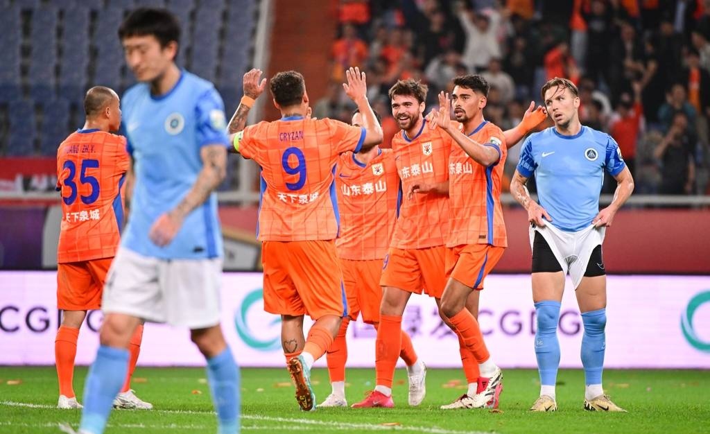  今晚欧篮联焦点战，芝加哥公牛调整名单，气氛紧张，球队文化再被提及