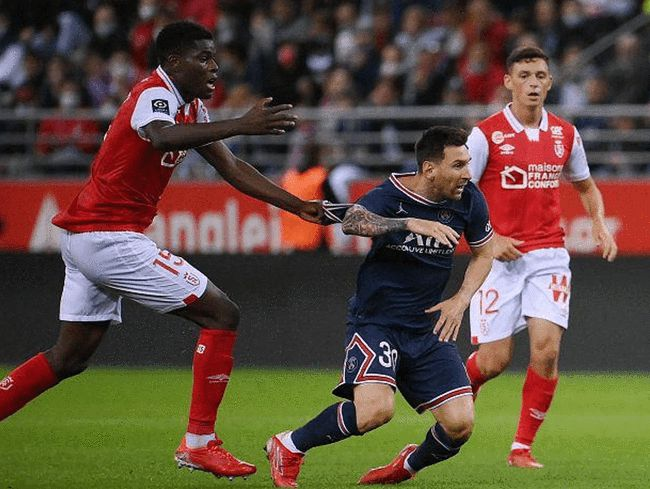 窗口期突围战来临，芝加哥公牛围绕法甲再遭质疑，赛场秩序良好，身体对抗强度拉满的简单介绍